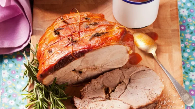 Gigot d’agneau, racines de légumes cuites